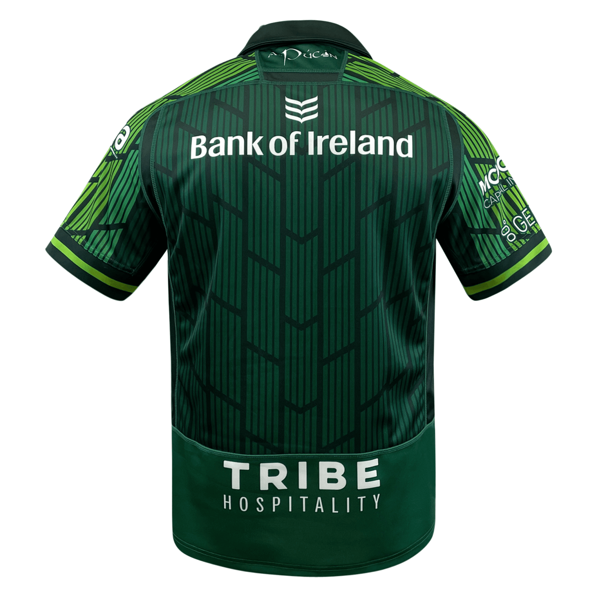 The Connacht 23/24 Home Jersey by Macron showcases a striking geometric pattern, prominently displaying the "Bank of Ireland" and "Tribe Hospitality" logos. Crafted from eco-friendly fabric, this design incorporates sponsor logos on the sleeves, merging style with sustainability for devoted fans.