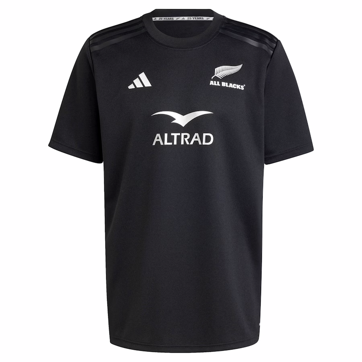 The All Blacks 24/25 Supporters T-Shirt by adidas is a black rugby jersey showcasing the white "All Blacks" logo, fern emblem, and "ALTRAD" sponsor text on the front. Made with AEROREADY technology for comfort, this tee effortlessly merges style with performance.